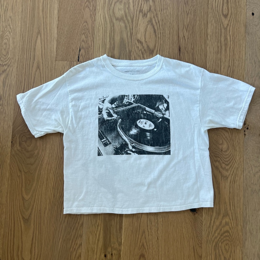 White Graphic Woman’s Shirt